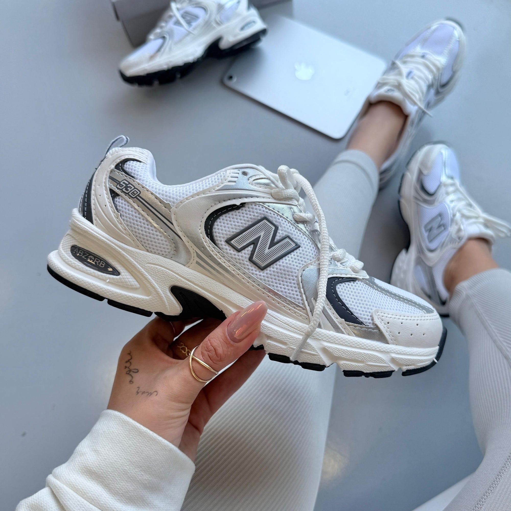 New Balance 530 Retrô – Branco/Chumbo