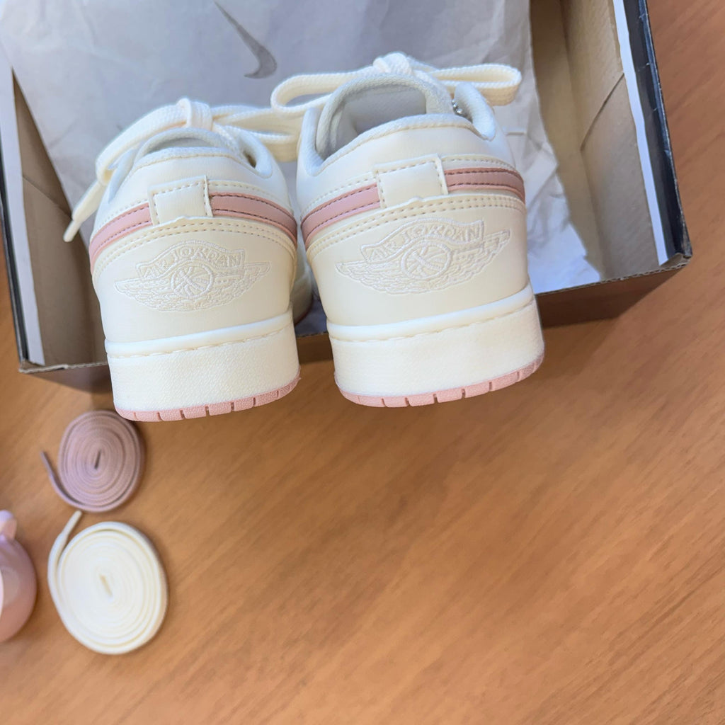 Tênis Jordan 23 Linha Luxo Marfim/Rose