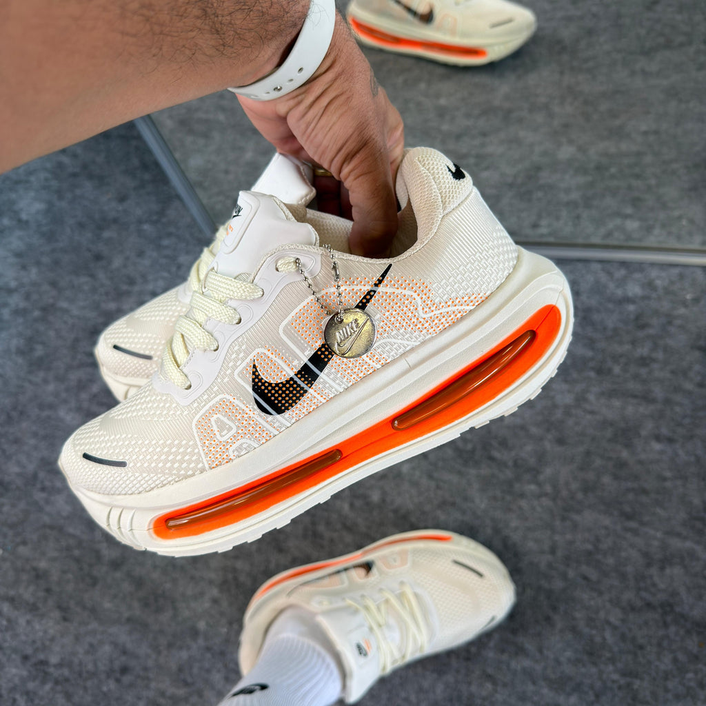 Tênis Air Vomero Premium Off/Laranja