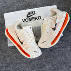 Tênis Air Vomero Premium Off/Laranja