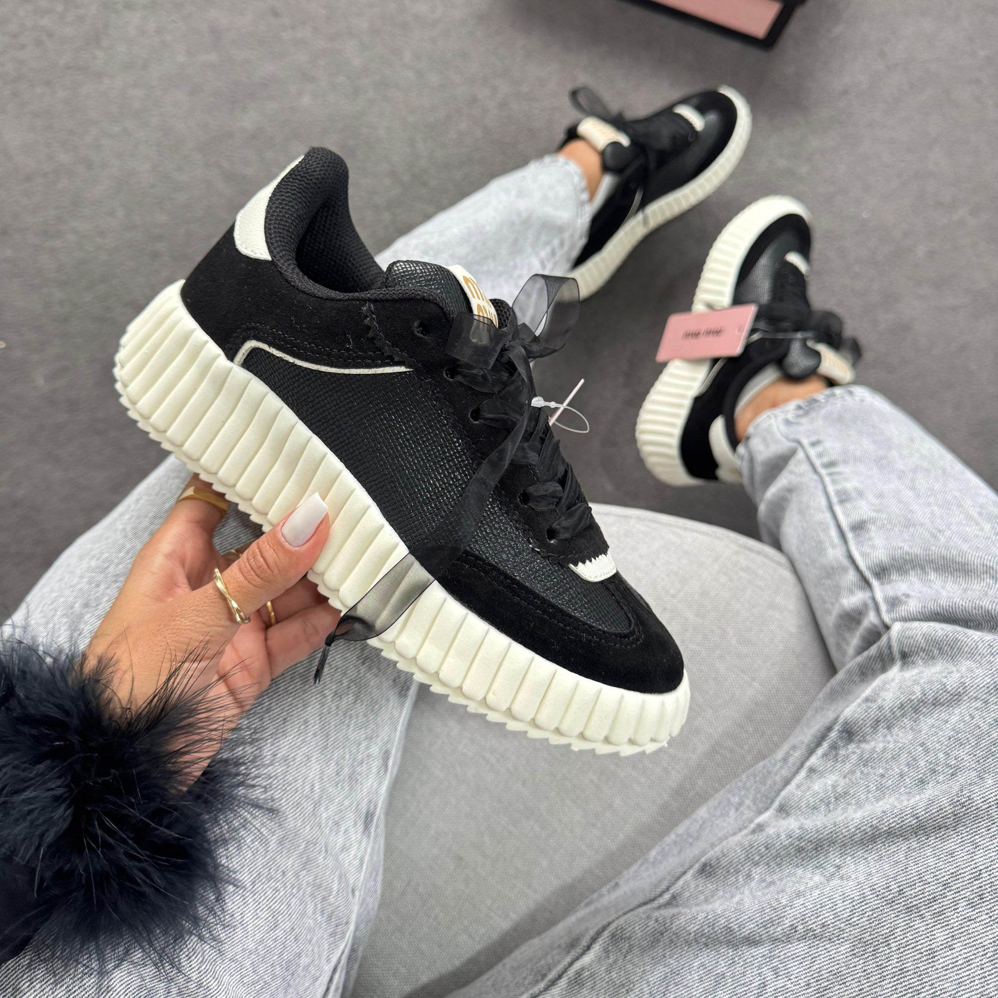 Tênis Casual Quenz Miu Miu