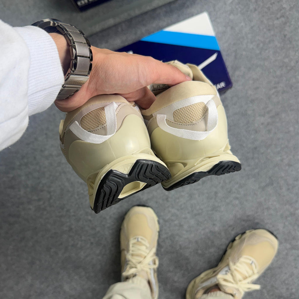 Mizuno Wave Beta 2 Creme