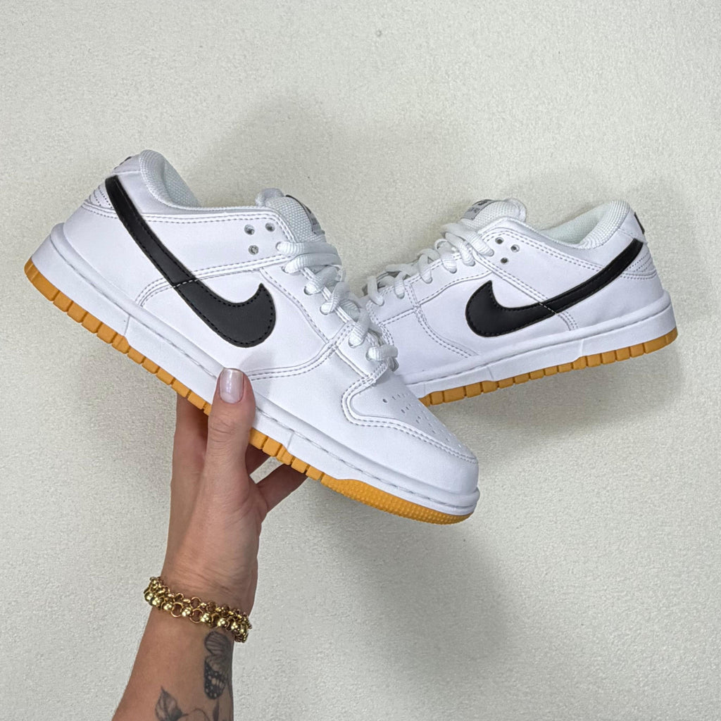 Tênis SB Dunk Linha Prime White Gum