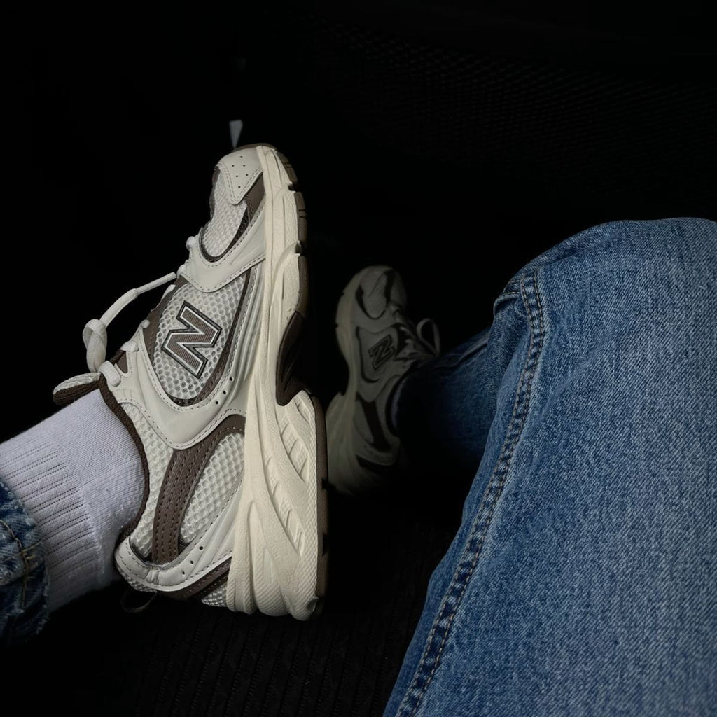 Tênis New Balance 530 Prime – Off/Café