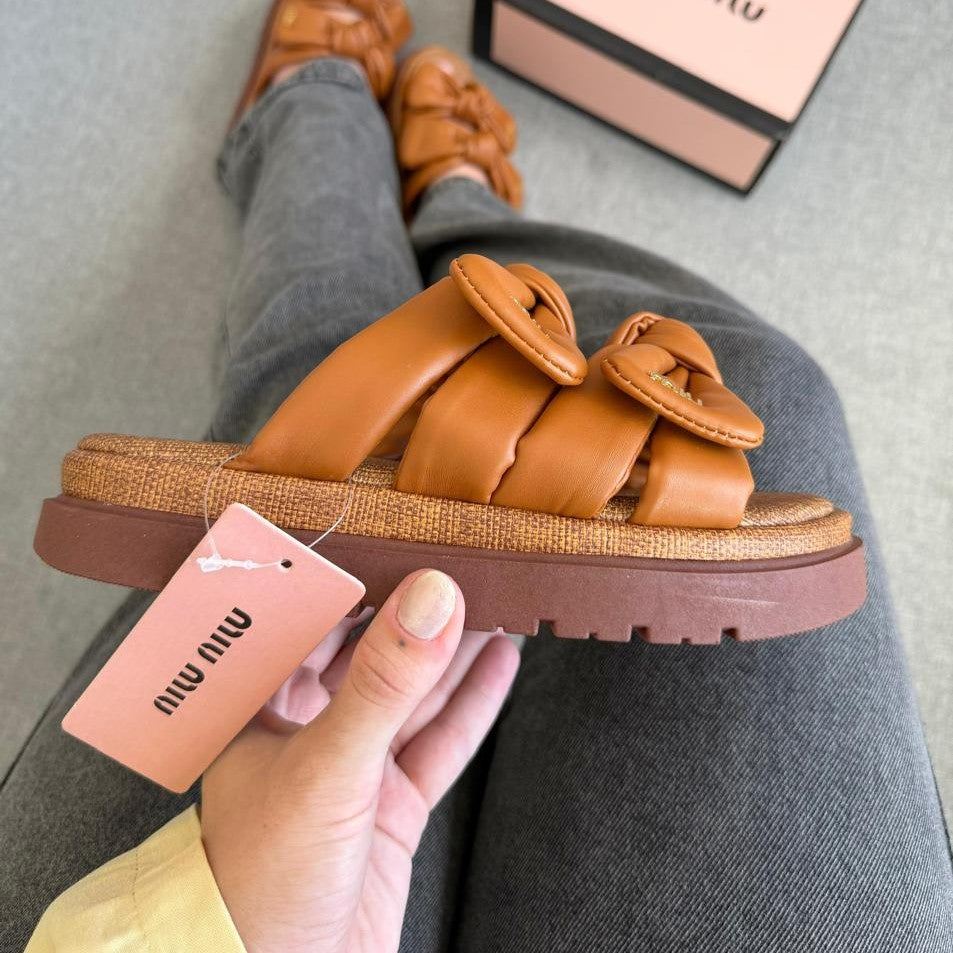 Sandália Miu Miu Caramelo Premium