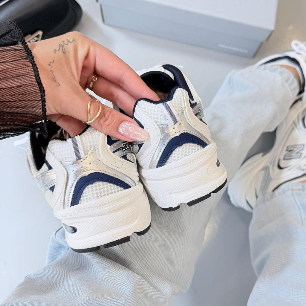 New Balance 530 Retrô – Branco/Marinho