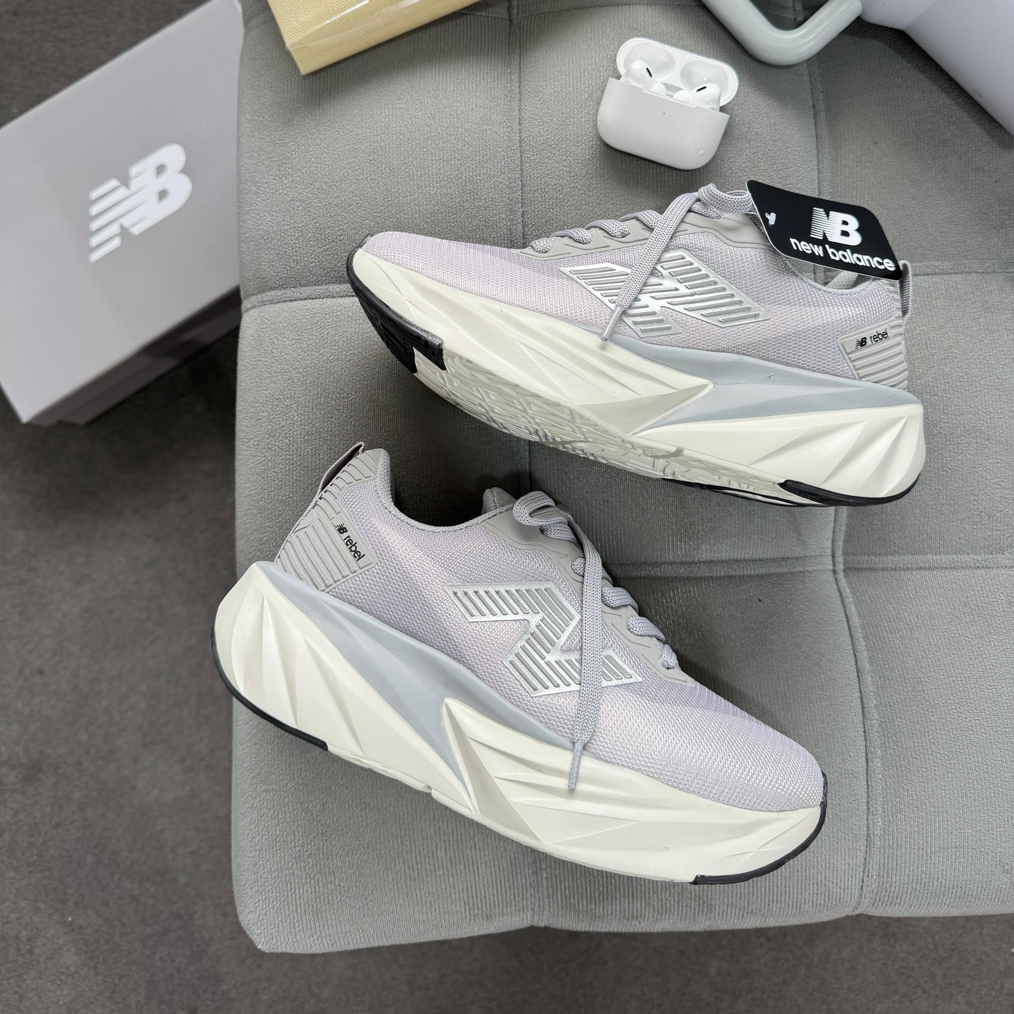 Tênis New Balance FuelCell Rebel Prime – Cinza