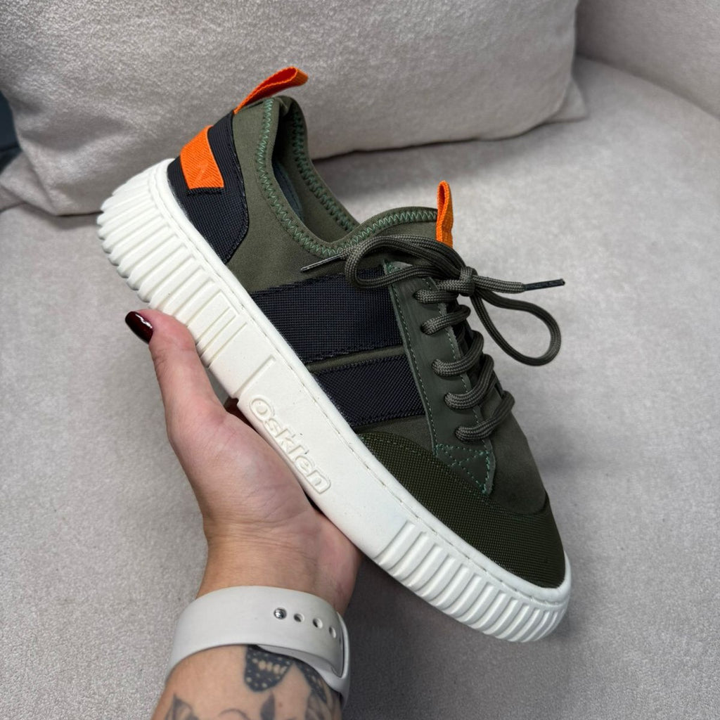 Tênis OSKLEN Verde Militar/Laranja