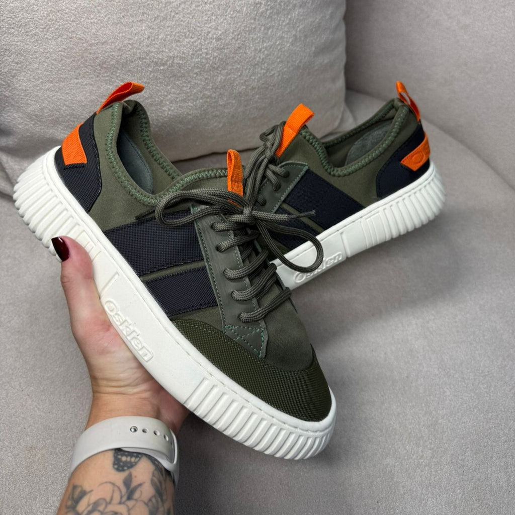 Tênis OSKLEN Verde Militar/Laranja