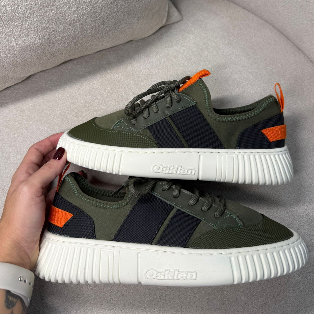 Tênis OSKLEN Verde Militar/Laranja