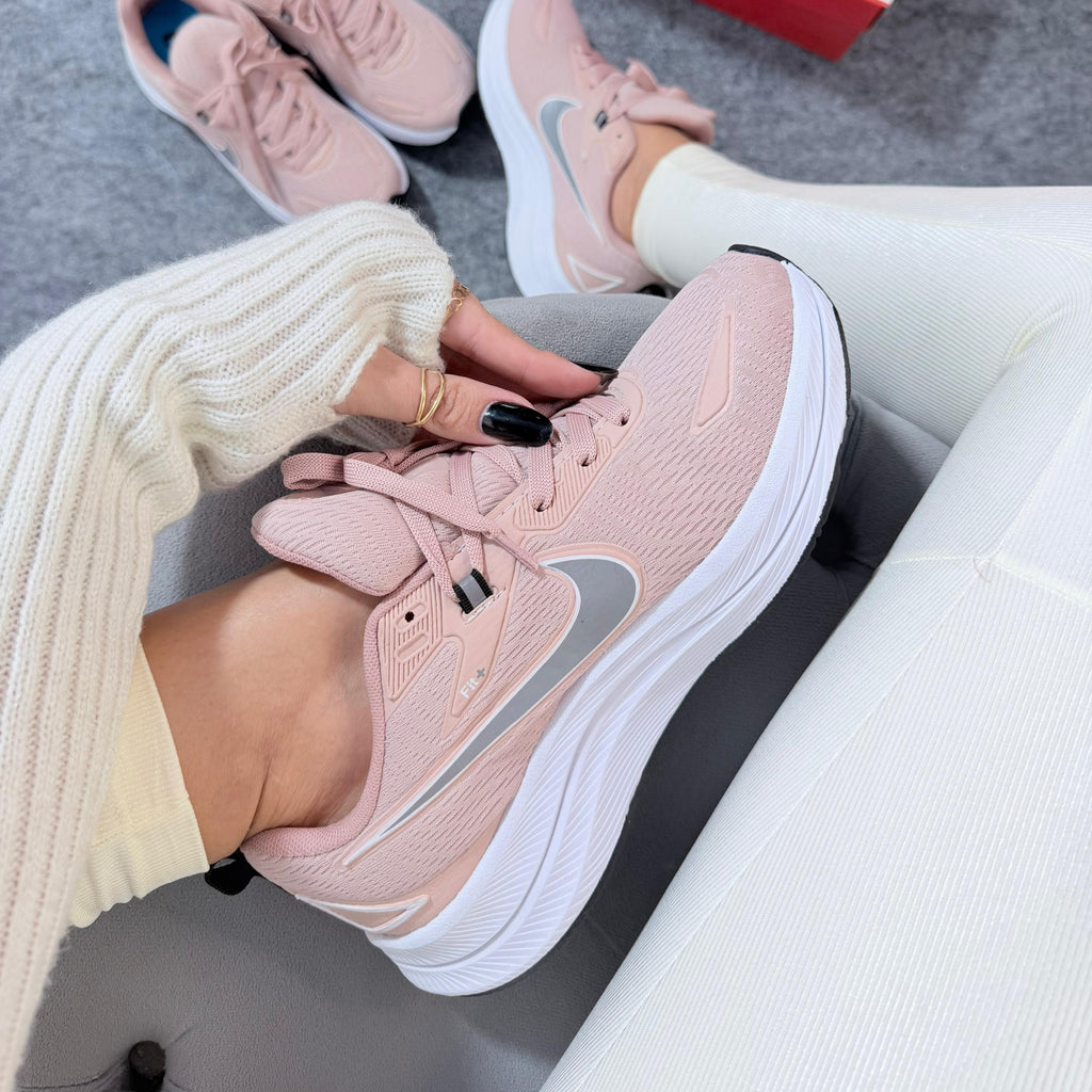 Tênis Nike Running EST 1972 – Nude/Branco
