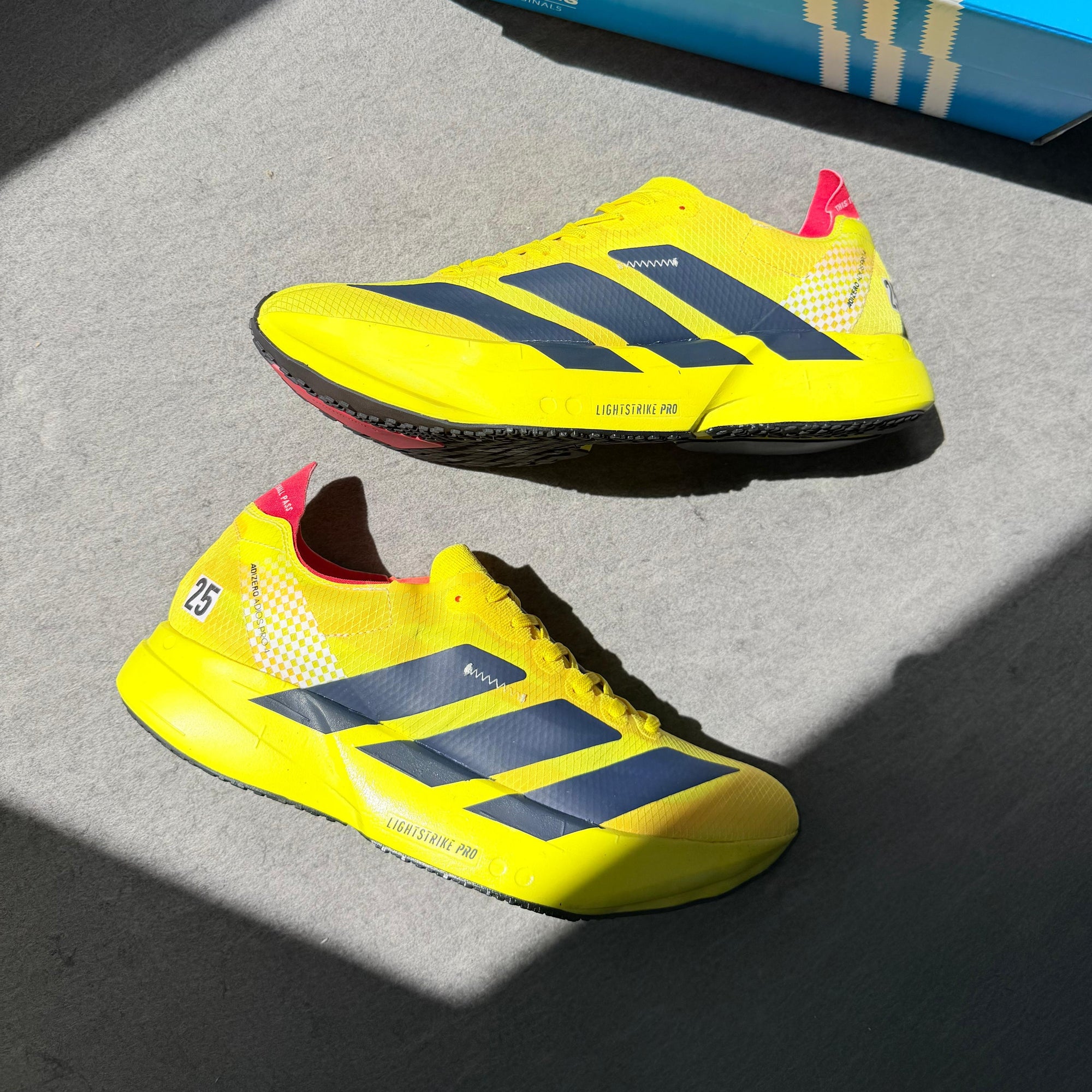 Tênis Adidas Adizero Adios Pro 4 Amarelo/Preto – Linha Premium