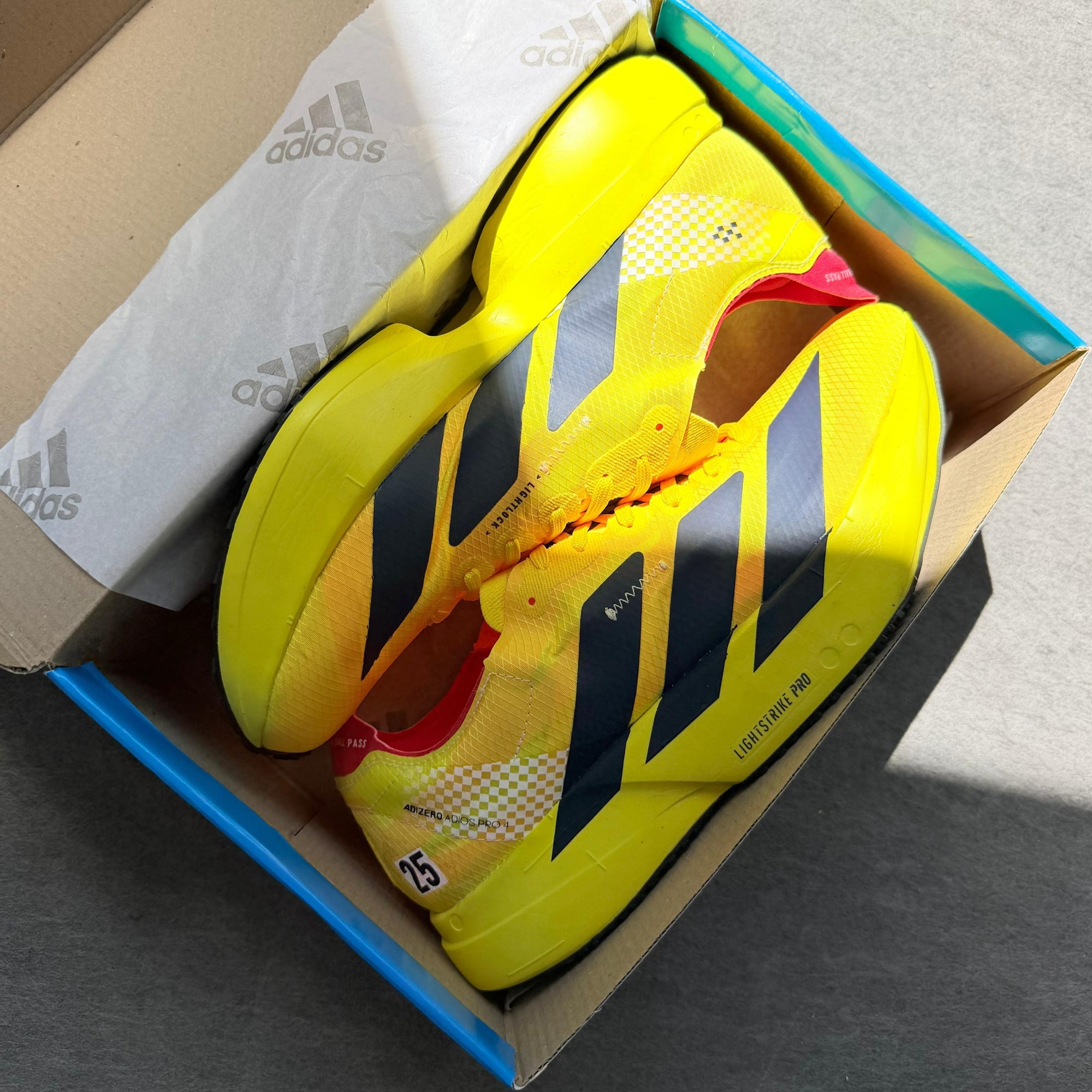 Tênis Adidas Adizero Adios Pro 4 Amarelo/Preto – Linha Premium