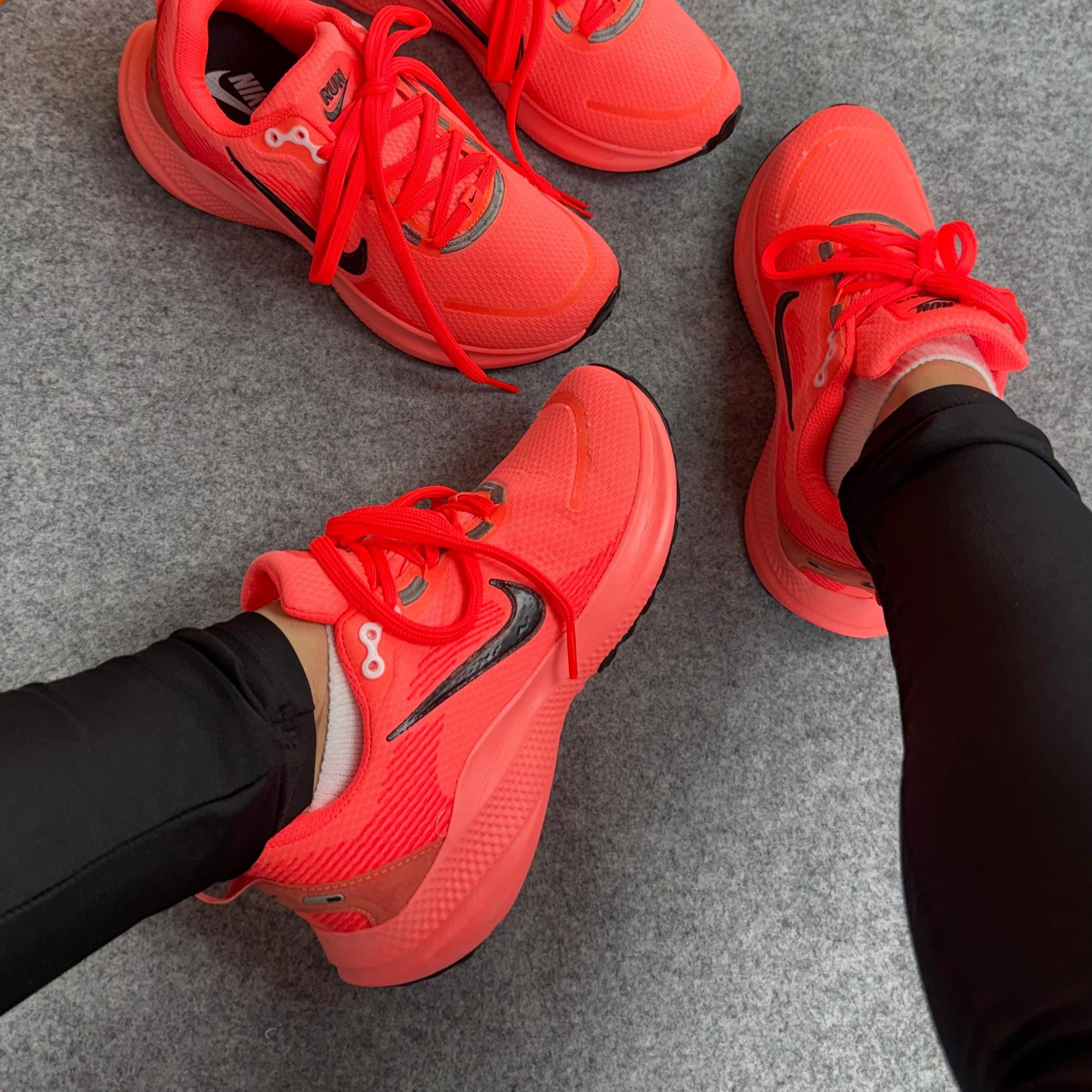 Tênis Nike Vomero 18 Prime – Salmão