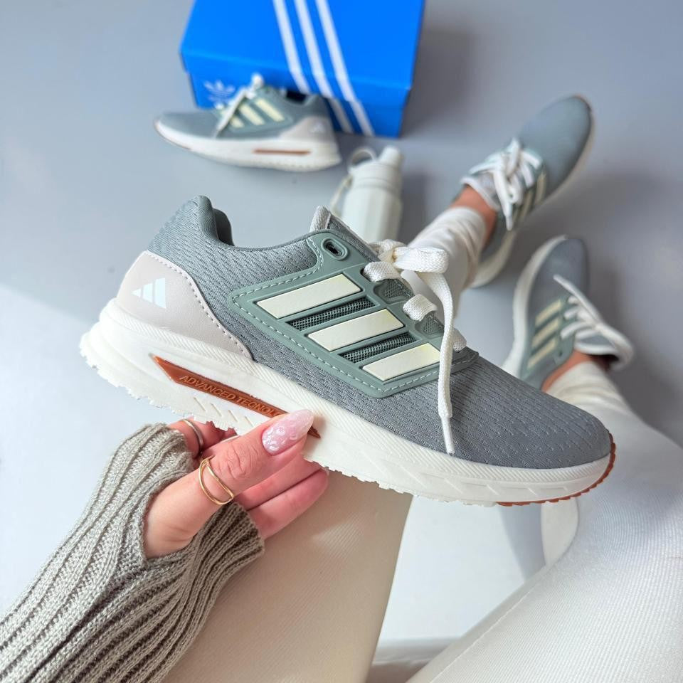 Tênis Adidas A-Boost Cinza/Verde Claro