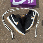 Tênis SB Dunk White Gum – Linha Prime