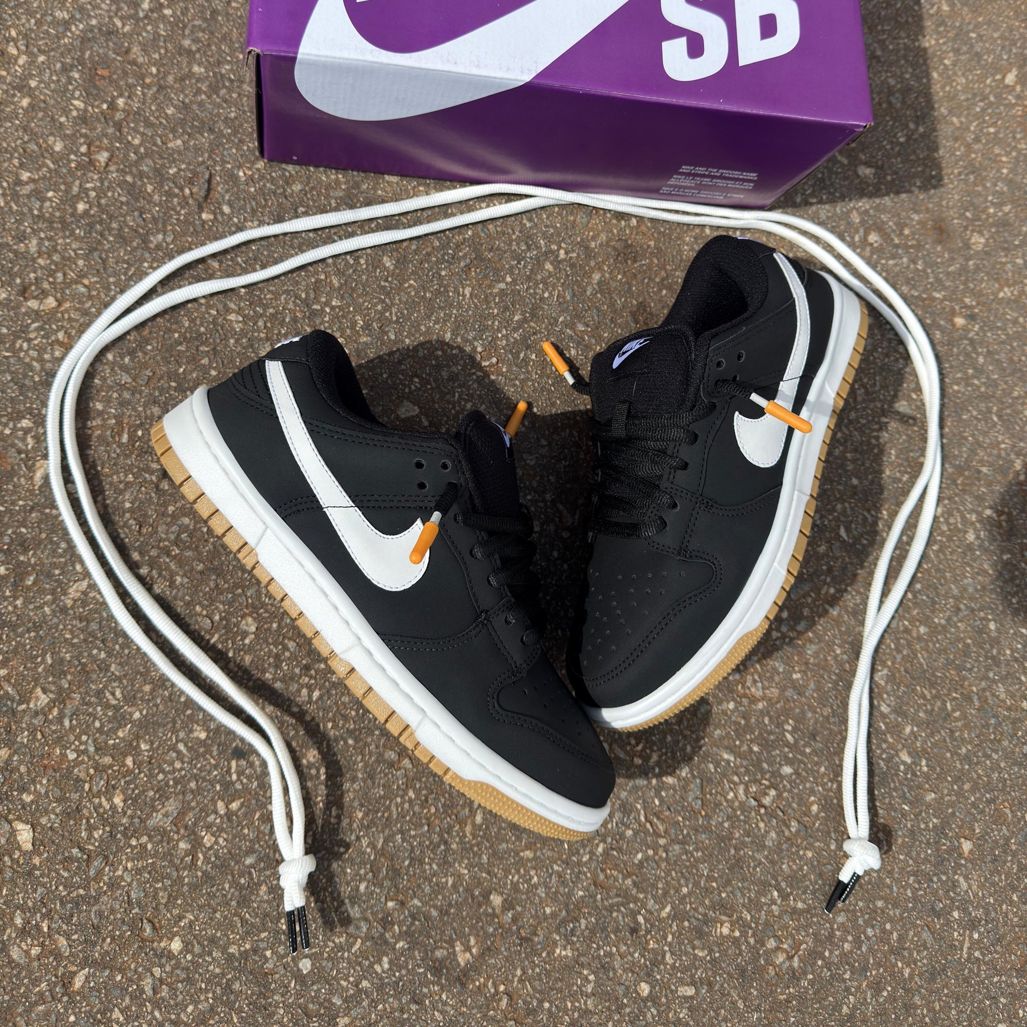 Tênis SB Dunk White Gum – Linha Prime