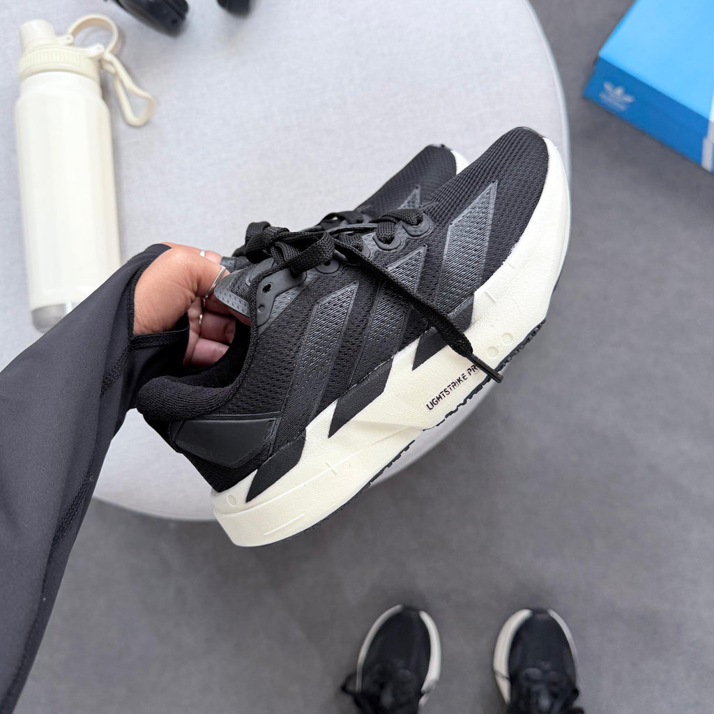 Adidas Adizero Adios Pro 4 Preto/Branco