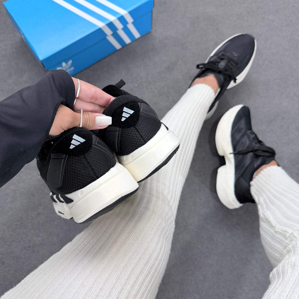 Adidas Adizero Adios Pro 4 Preto/Branco