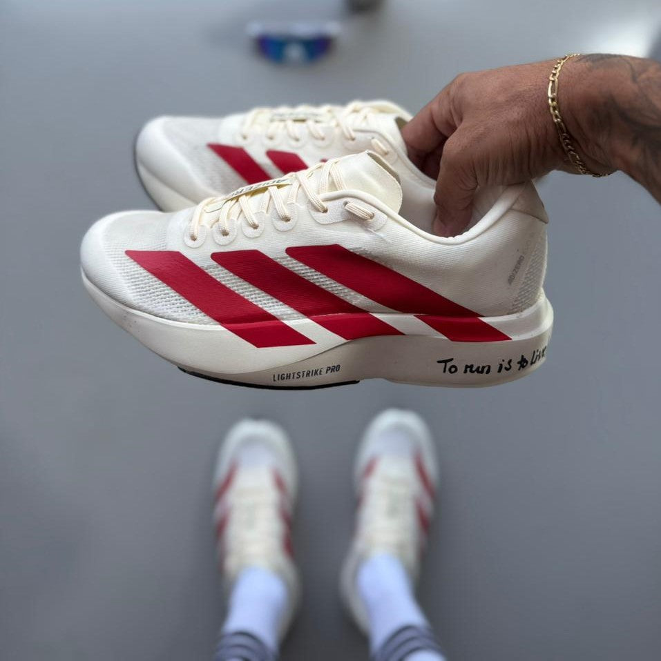Adidas Adizero Evo SL – Bege/Vermelho