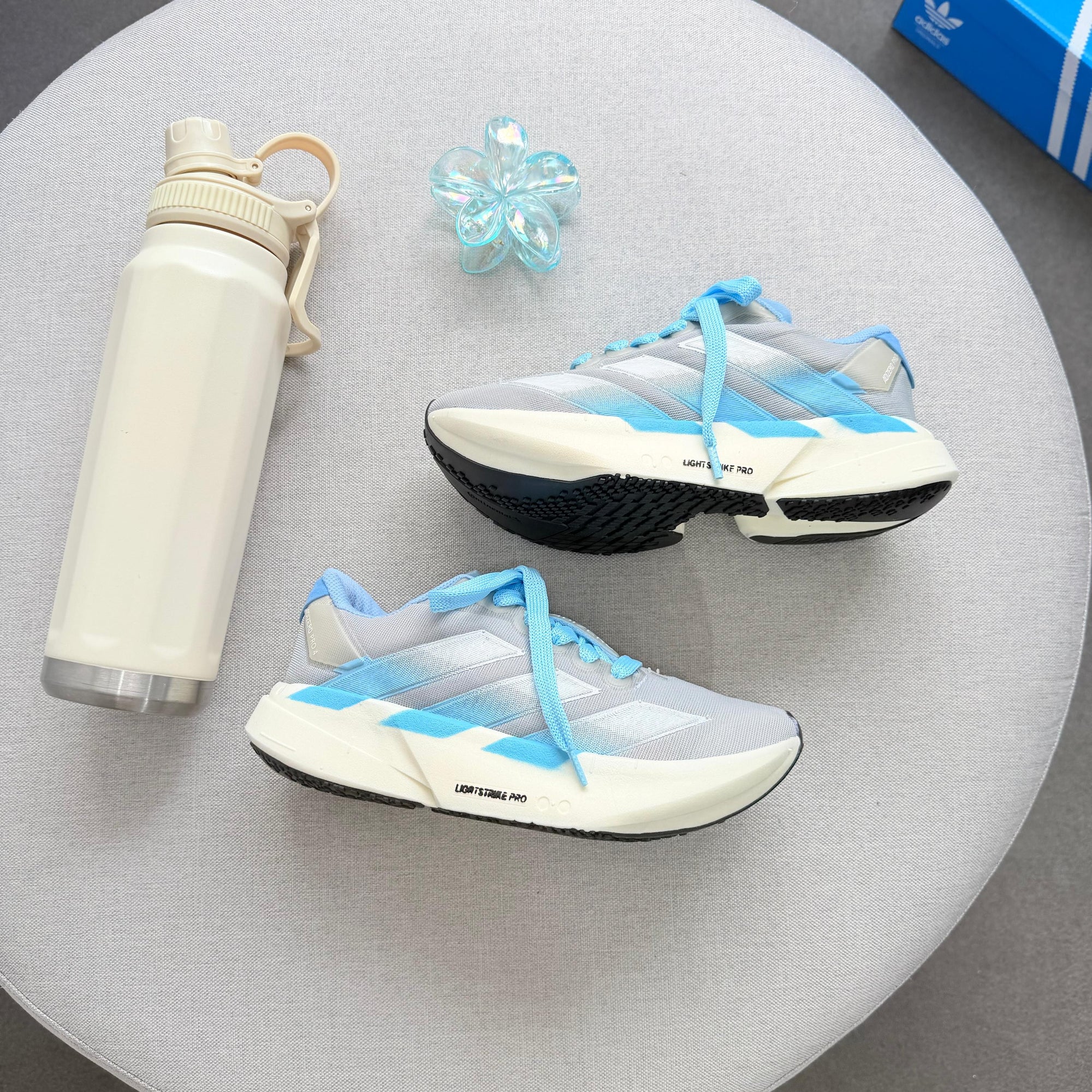 Adidas Adizero Adios Pro 4 – Cinza/Celeste