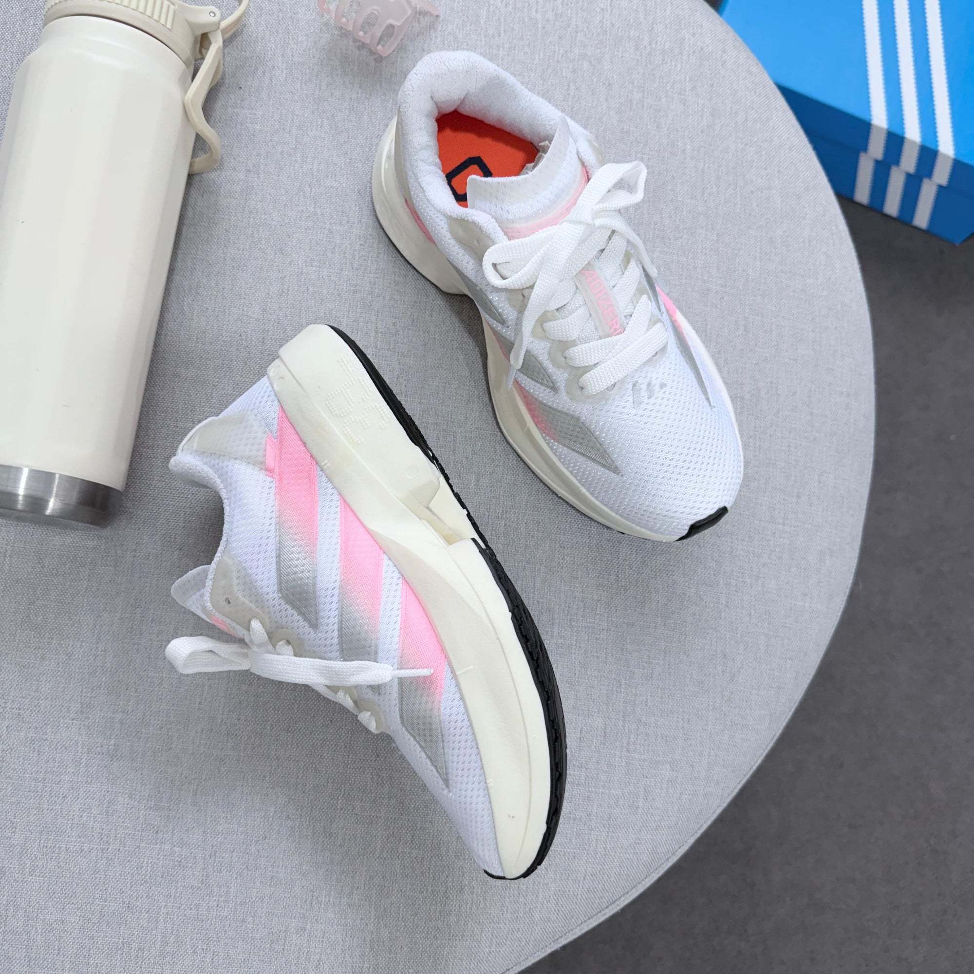 Tênis Adidas Adizero Adios Pro 4 – Branco/Rosa
