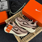 Tênis Nike ZoomX Meia Knit – Bege/Marrom 🤎✨🏃♂️