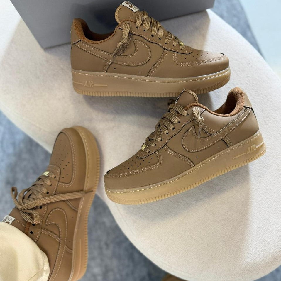 Nike Air Force 1 – Caramelo | Linha Luxo