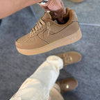 Nike Air Force 1 – Caramelo | Linha Luxo