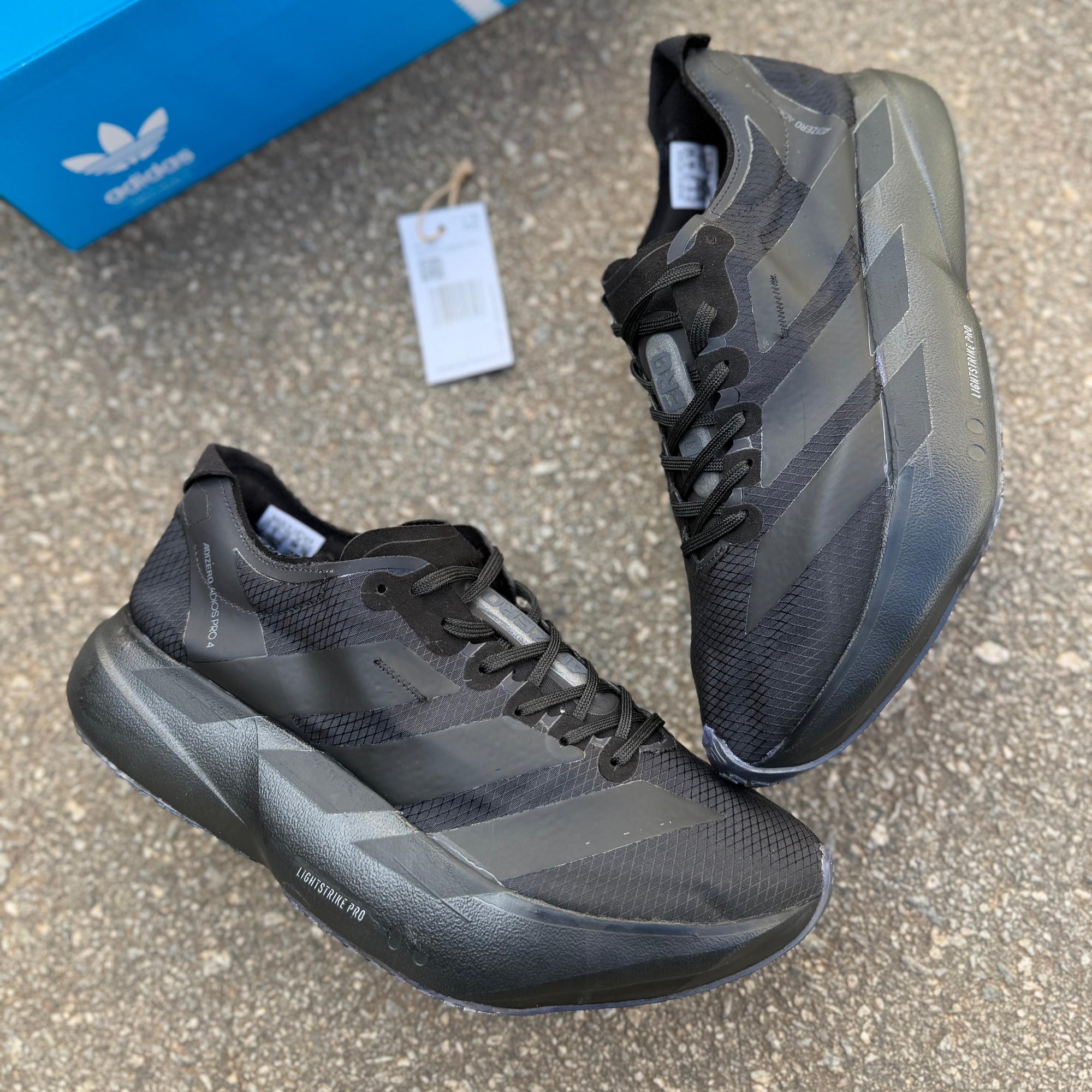 Tênis Adidas Adizero Adios Pro 4 – All Black | Linha Premium
