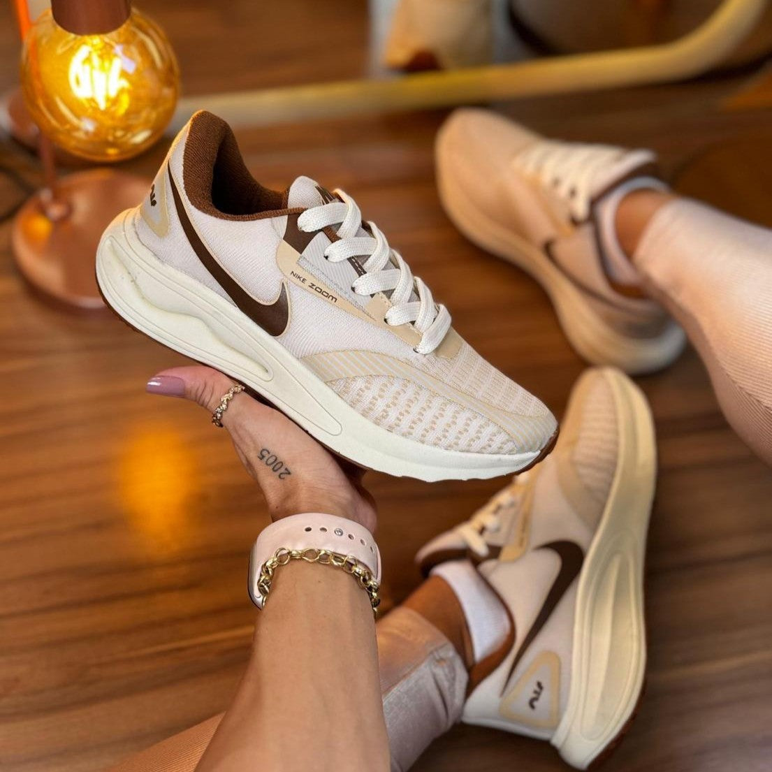 Tênis Nike Zoom Journey Bege/Marrom