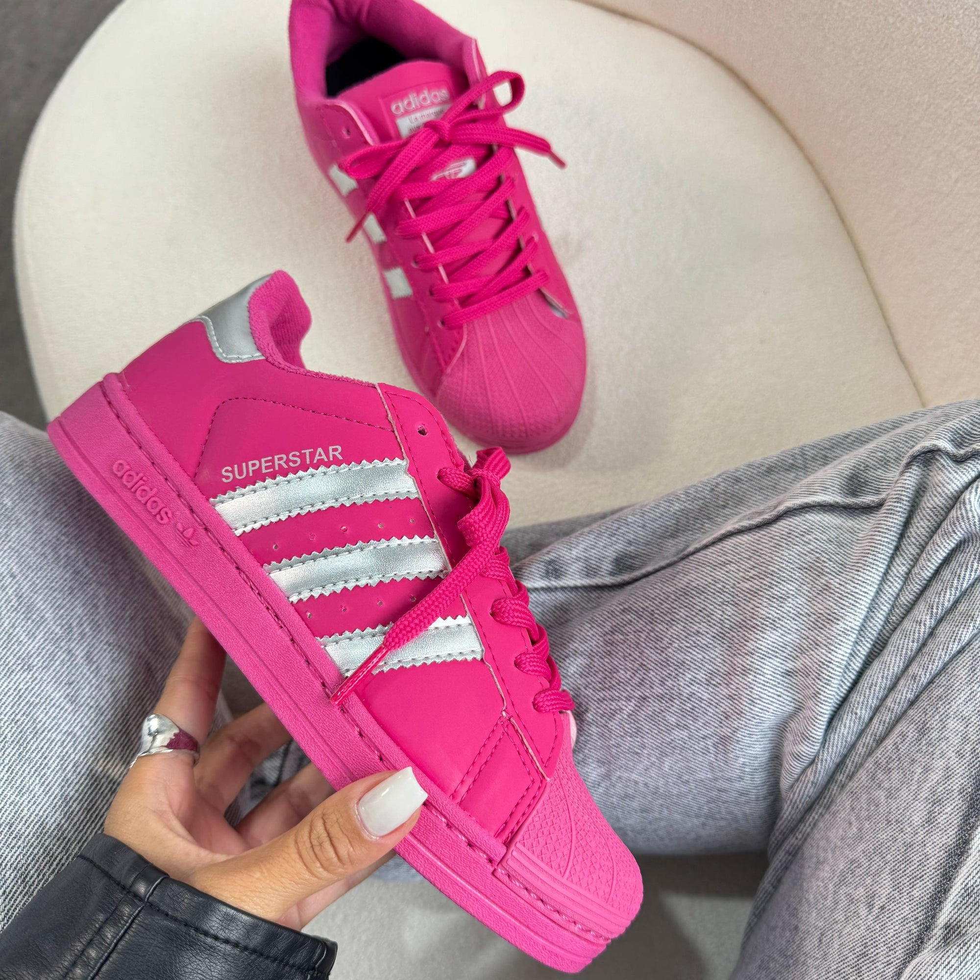 Tênis Adidas Superstar Boca Rosa Pink/Prata 💋🩷✨