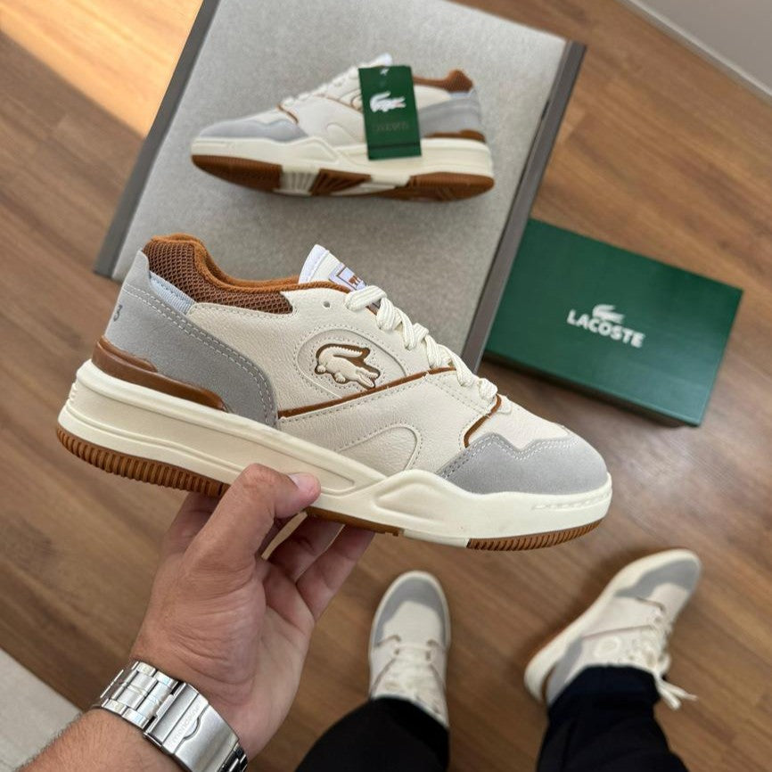 Tênis Lacoste Tenning 1933 Branco/Caramelo Edição Especial