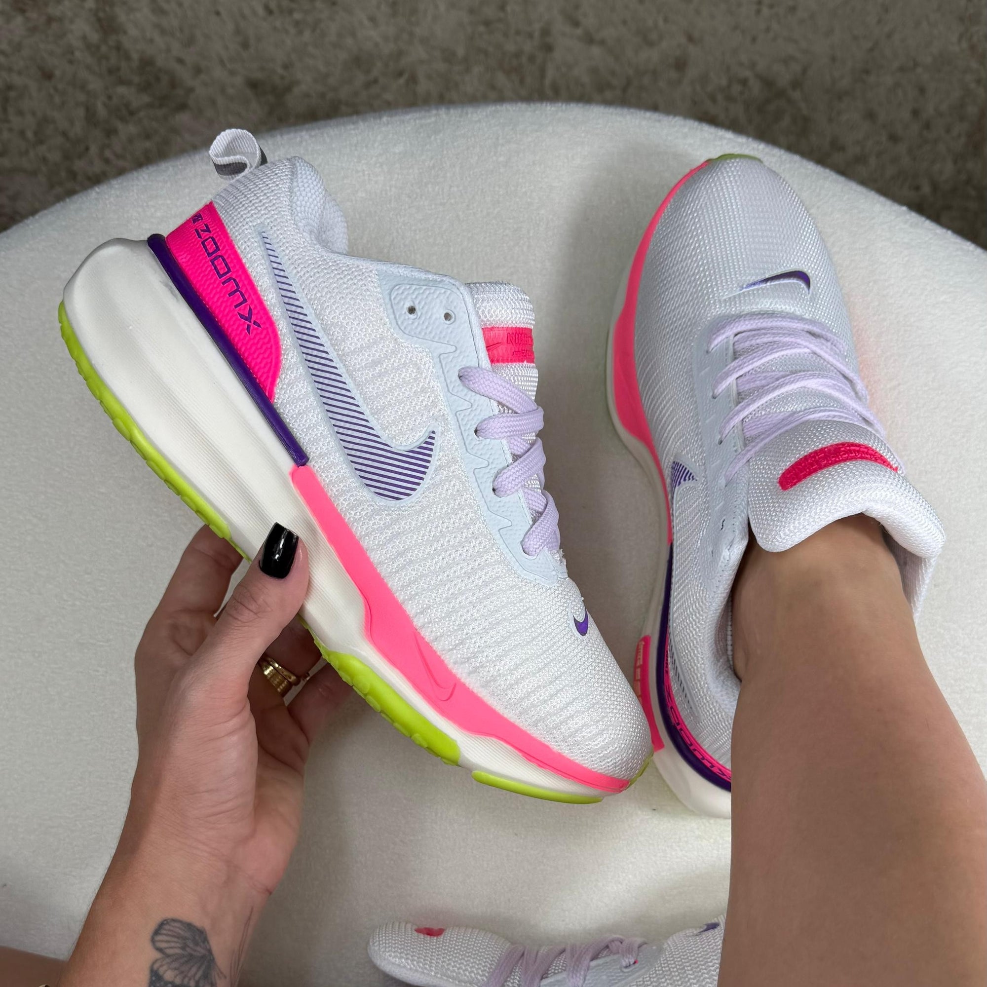 NIKE ZOOM X