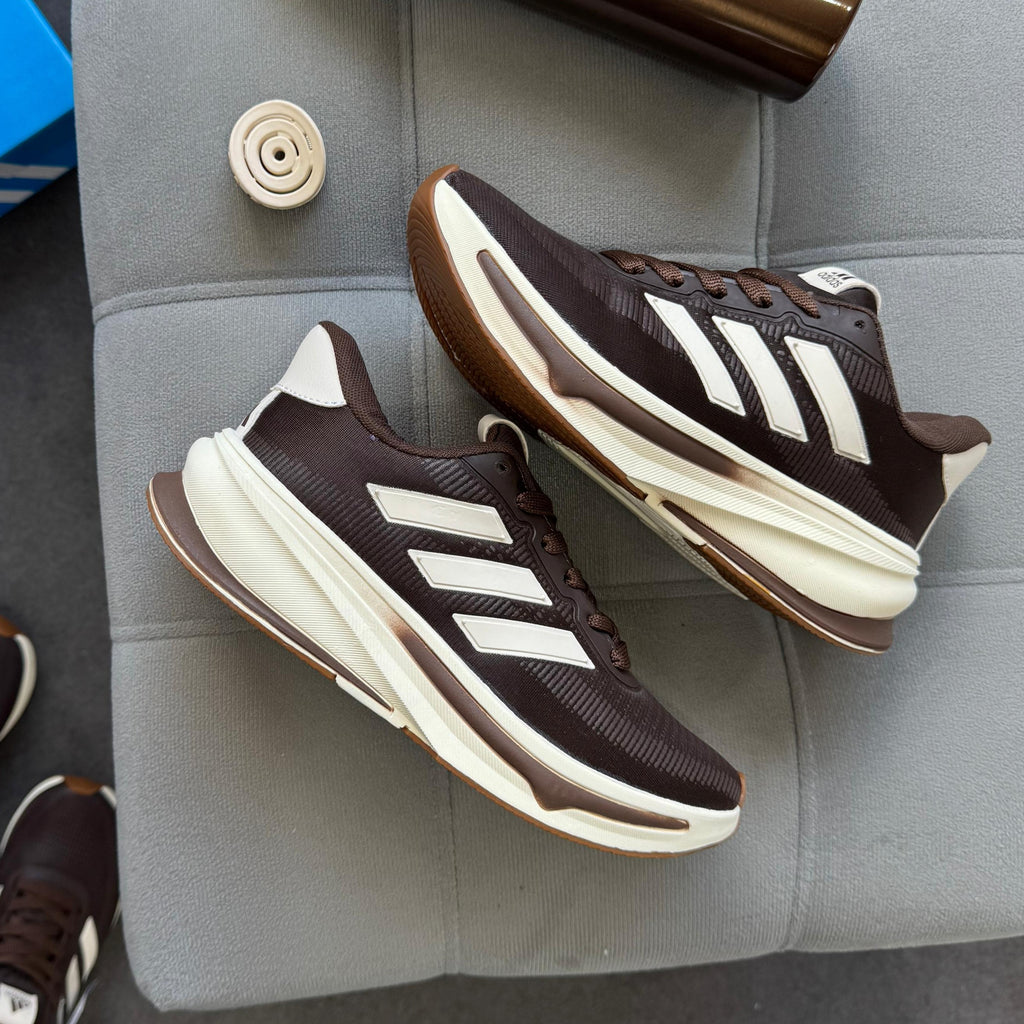 Tênis Adidas Supernova – Café