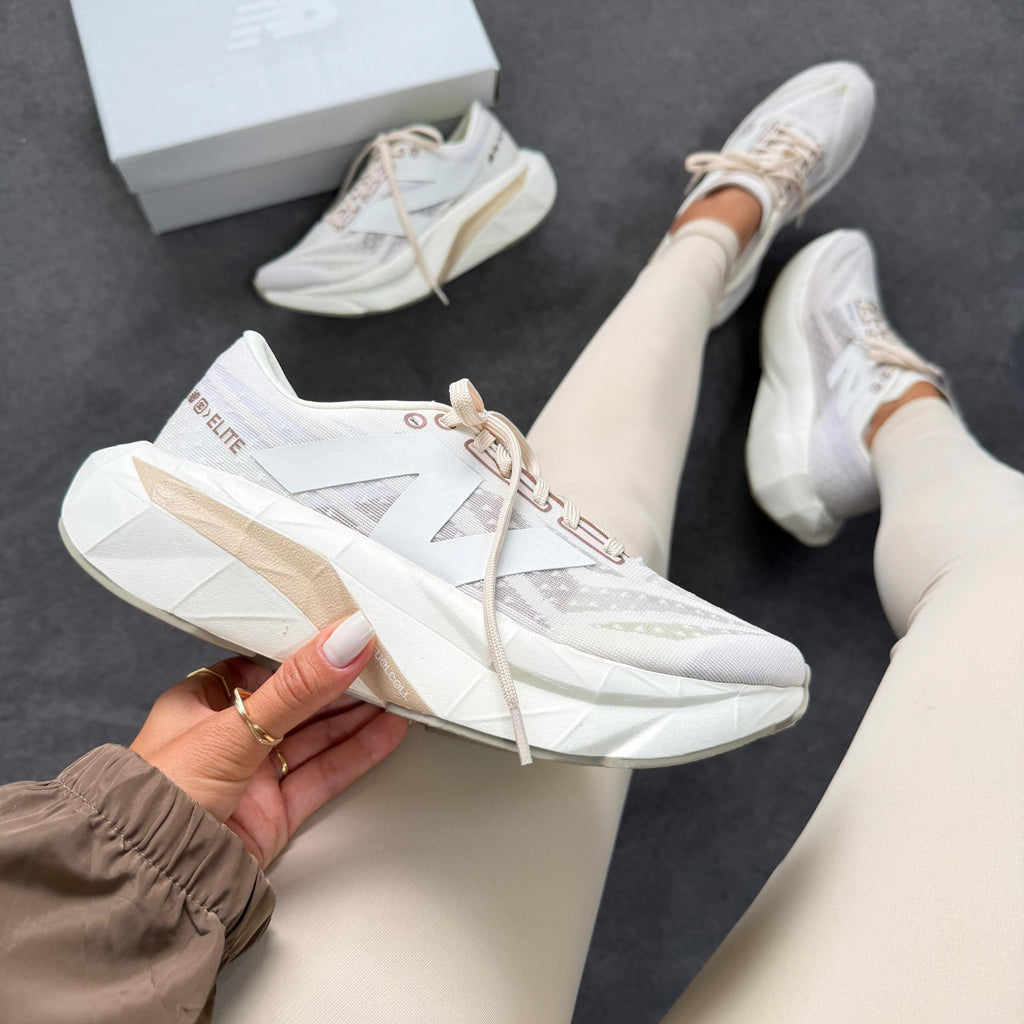 Tênis New Balance FuelCell SC Elite v4 – Prime