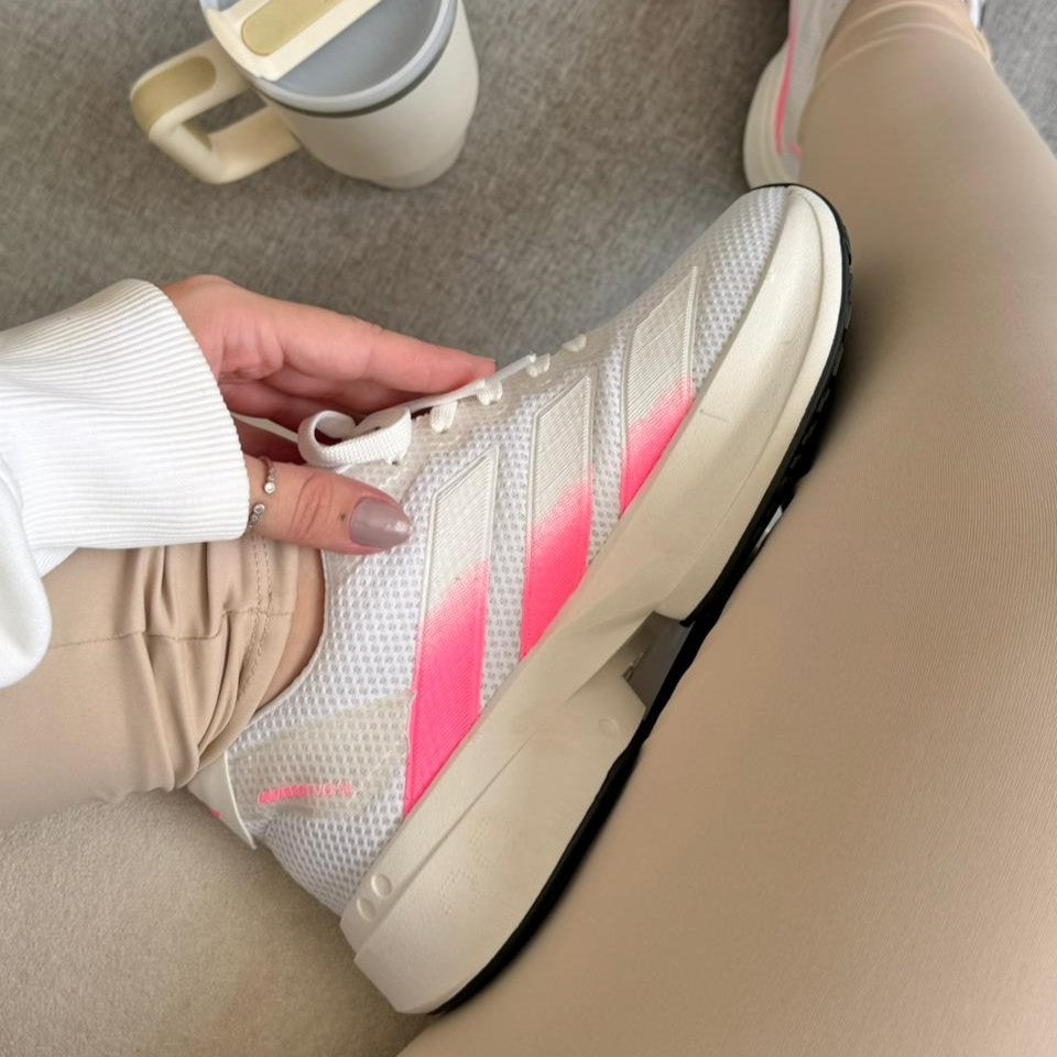 Tênis Adidas Adizero Adios Pro 4 Branco/Rosa