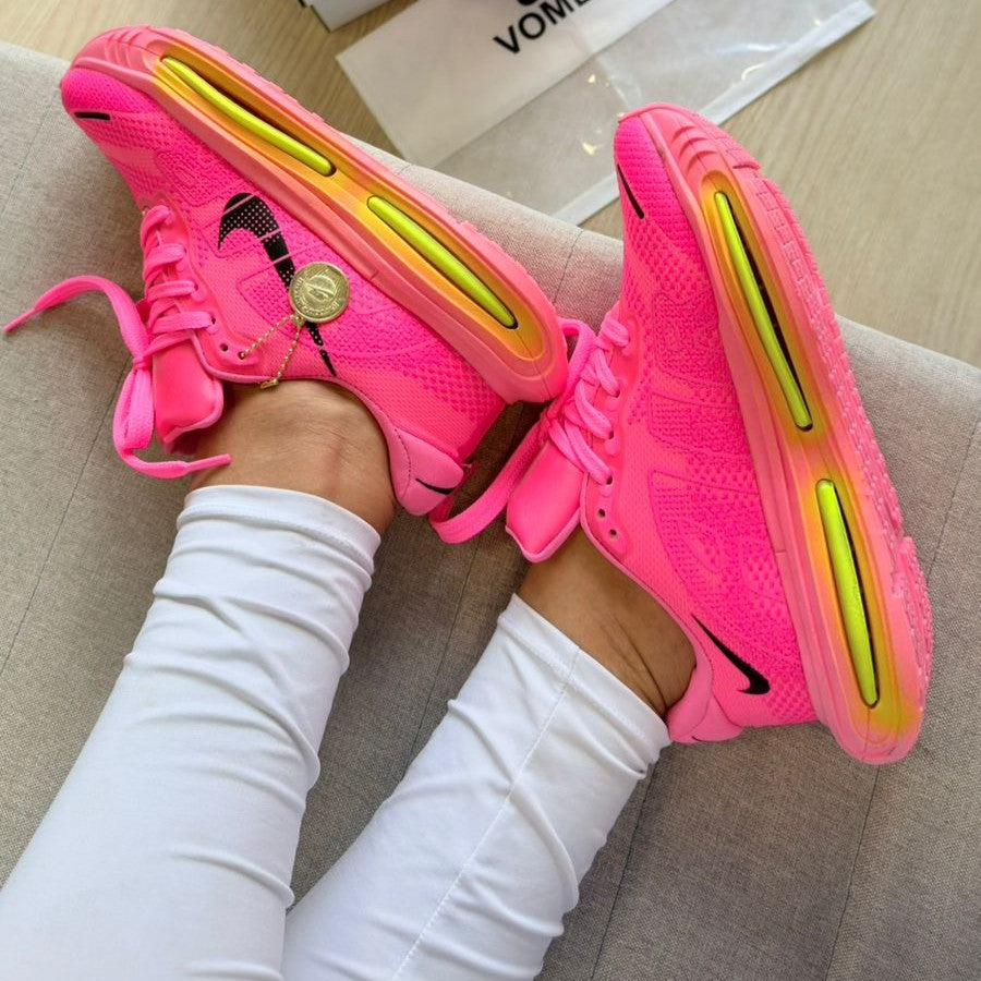 Tênis Nike Air Vomero Premium Pink