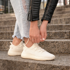 Tênis Yeezy Boost 350 - Branco