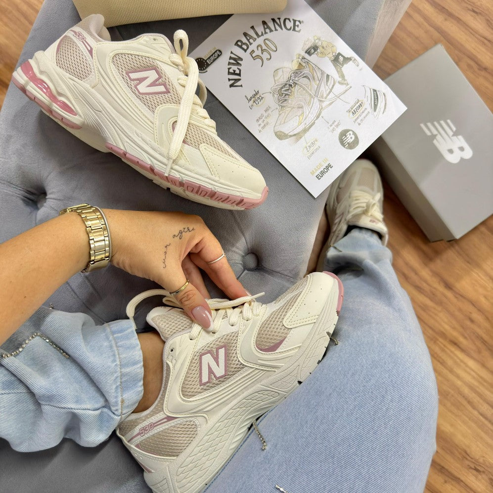 Tênis New Balance 530 Turbo – Bege/Rosa