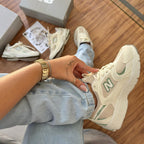 Tênis New Balance 530 Turbo – Bege/Verde