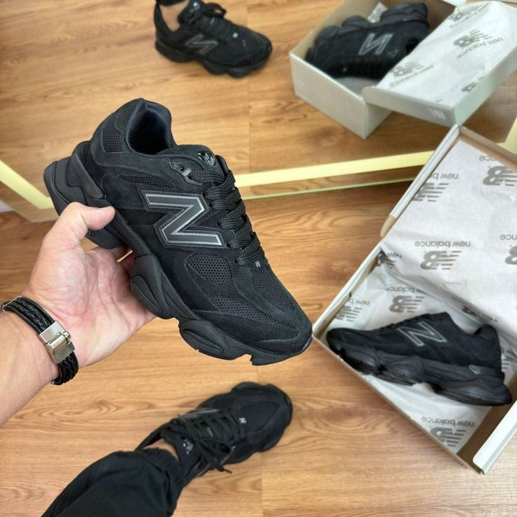 Tênis New Balance 9060 Couro - Preto