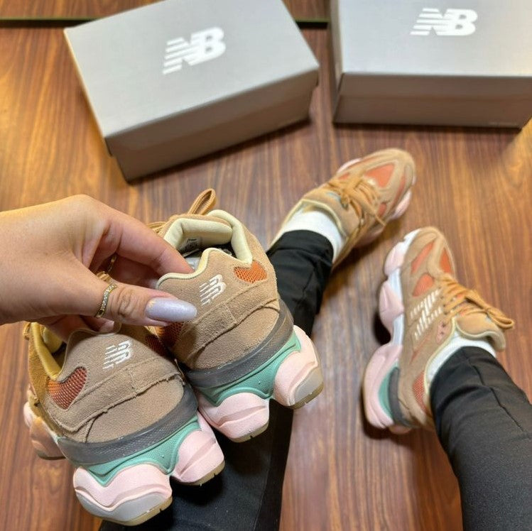Tênis New Balance 9060 Couro - Rosa/Goiaba