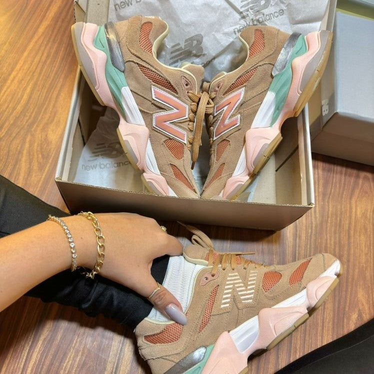 Tênis New Balance 9060 Couro - Rosa/Goiaba