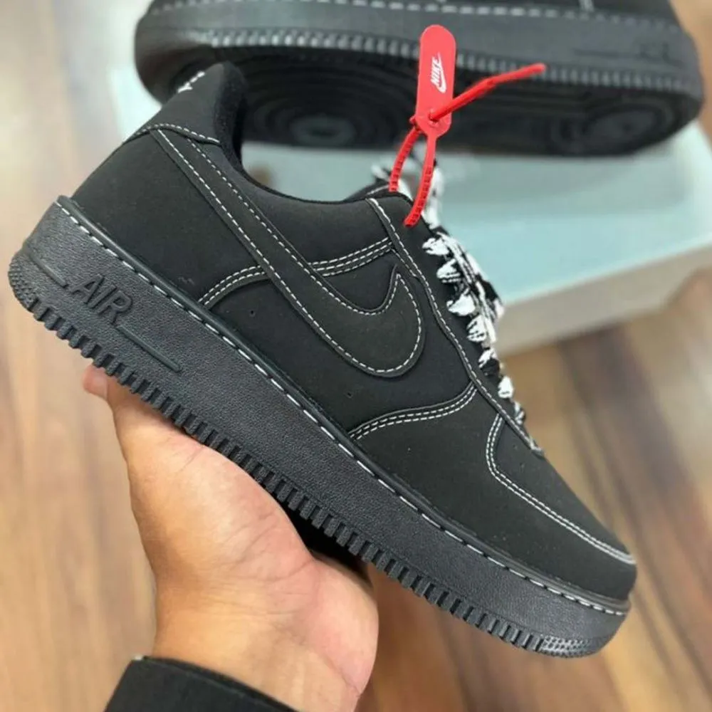 Tênis Air Force 1 -trevis preto